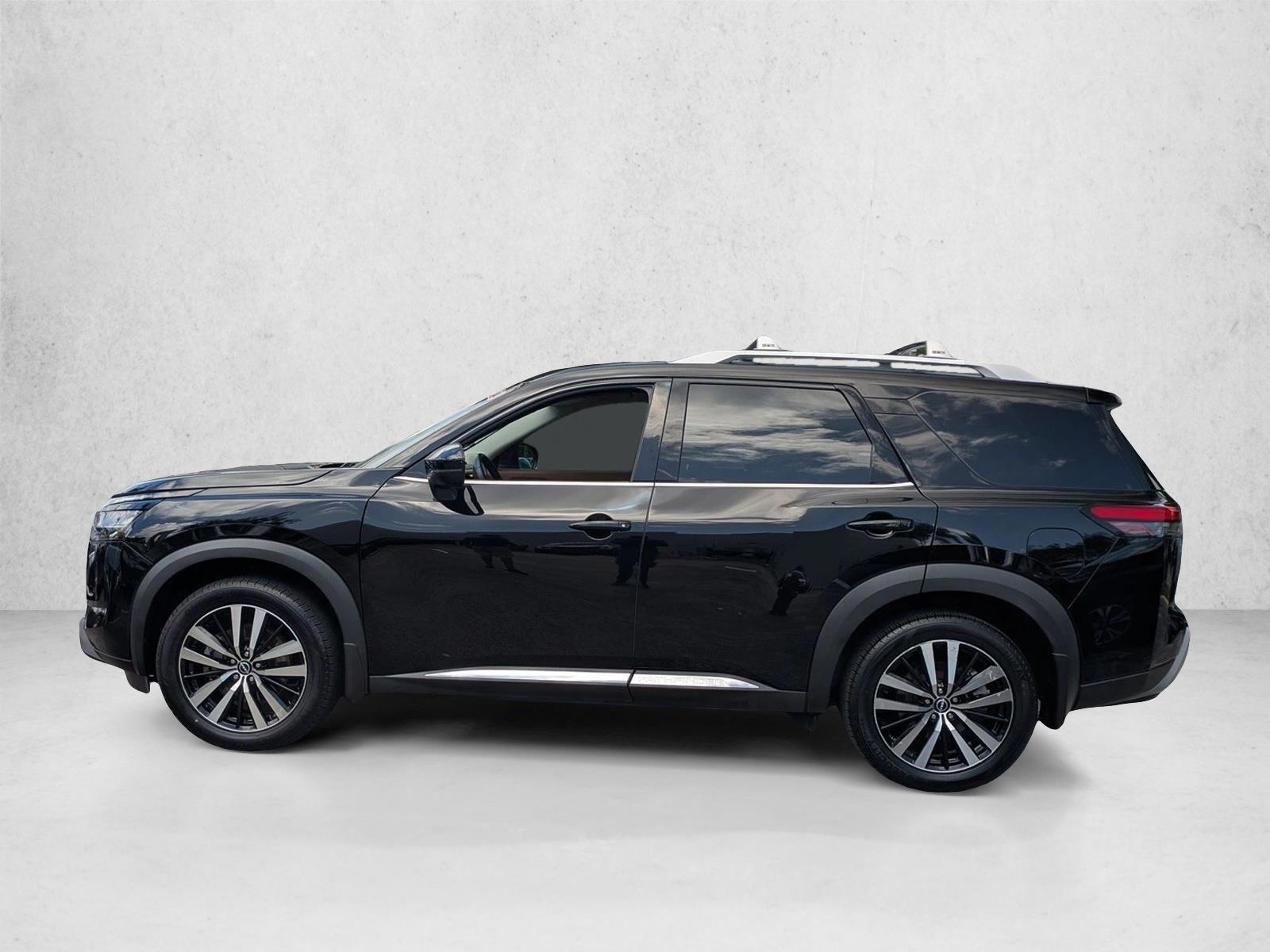 Thumbnail: 2023 Nissan Pathfinder - 2