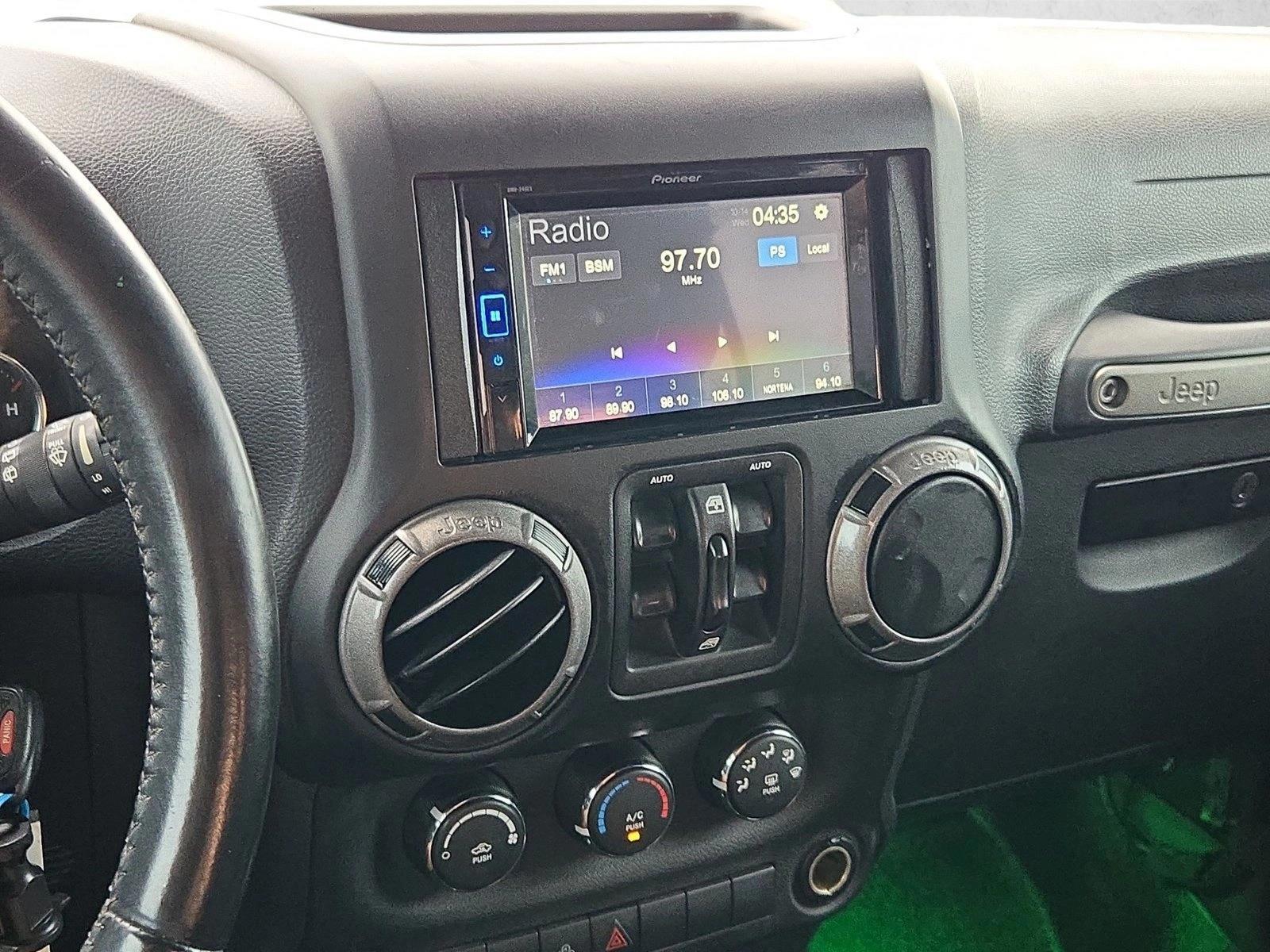 2017 Jeep Wrangler Unlimited Sport S - Photo 13