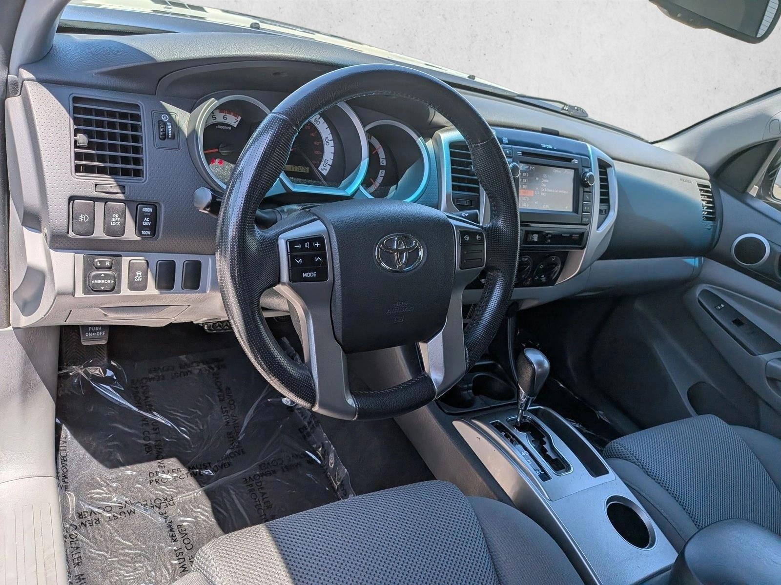 Thumbnail: 2013 Toyota Tacoma - 3