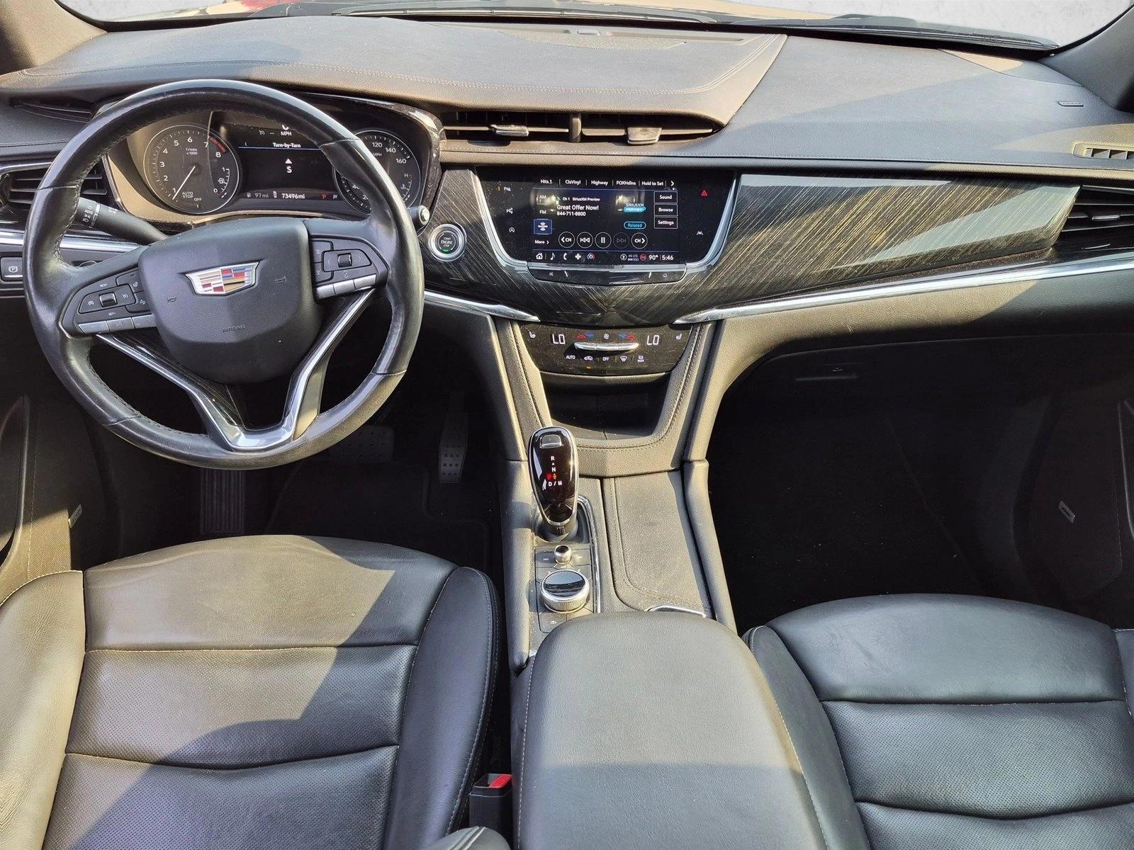 Thumbnail: 2022 Cadillac XT6 - 2