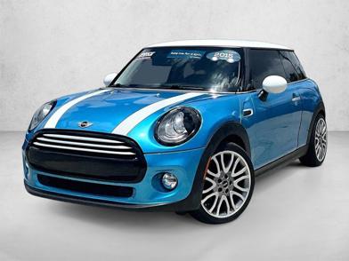 2015 MINI Cooper Hardtop  -
                  Miami, FL