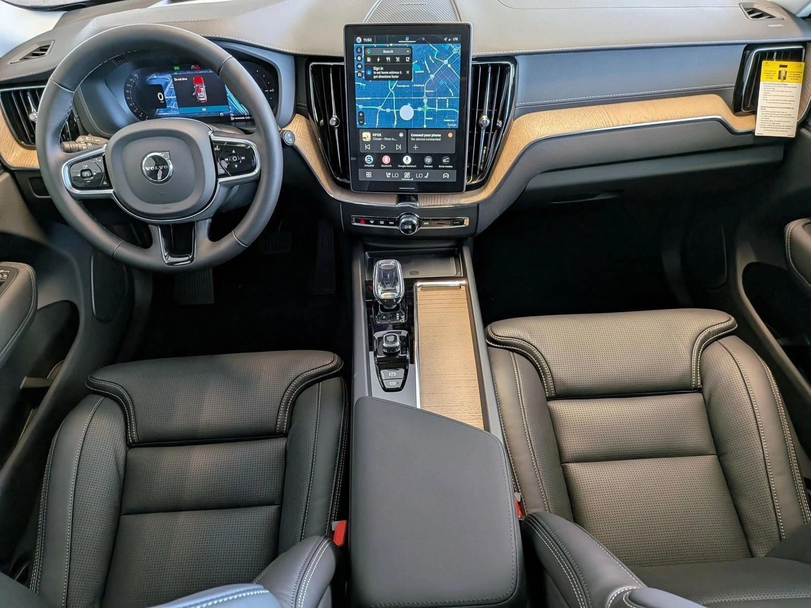 Thumbnail: 2026 Volvo XC60 - 3