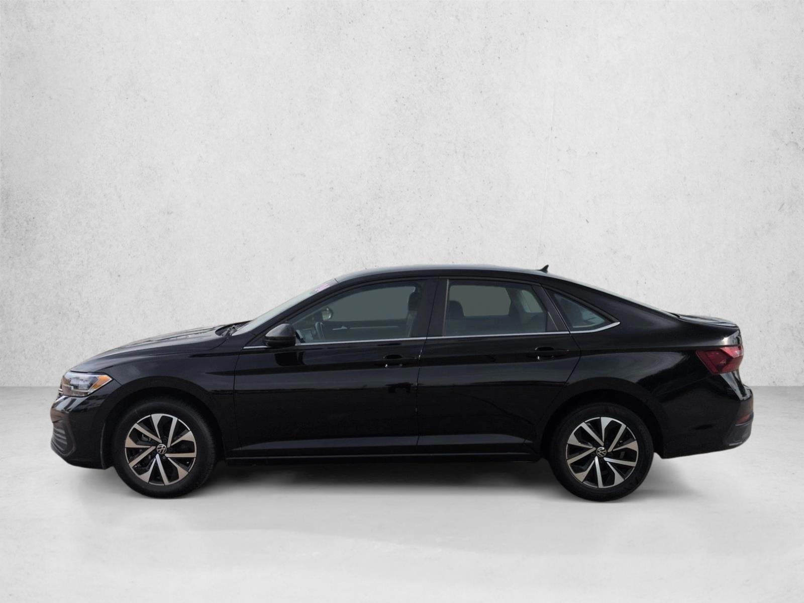 Thumbnail: 2024 Volkswagen Jetta - 2