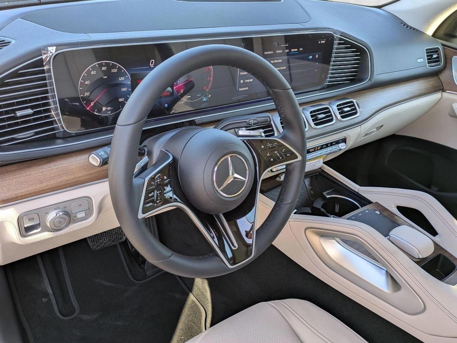 Thumbnail: 2026 Mercedes-Benz GLE - 3