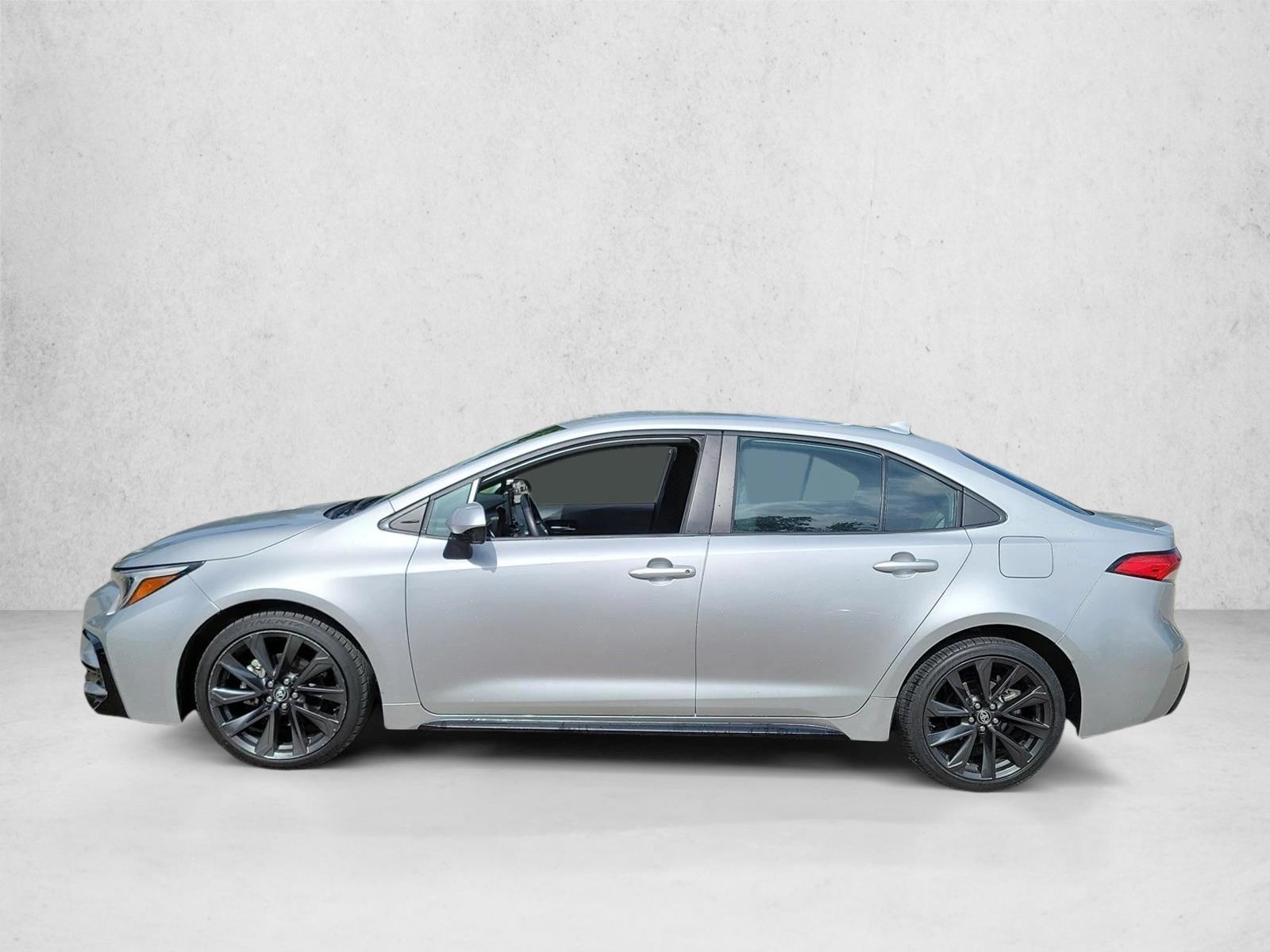 Thumbnail: 2024 Toyota Corolla - 3