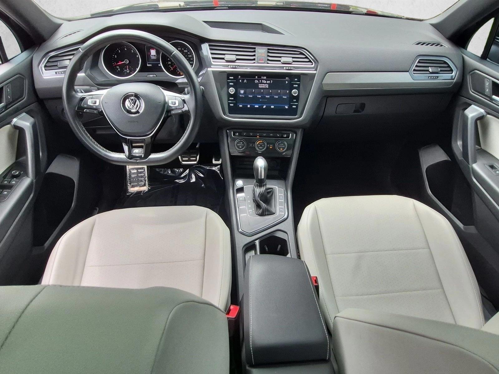 Thumbnail: 2021 Volkswagen Tiguan - 3
