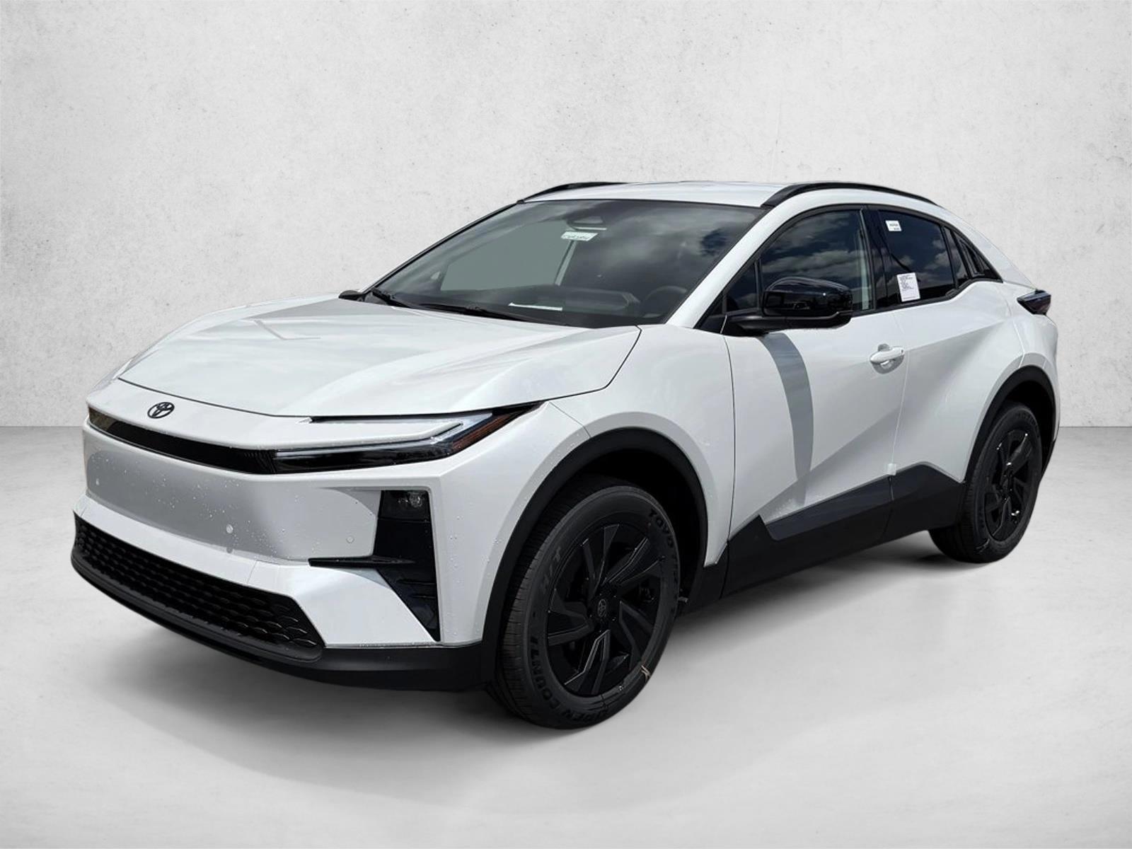 Thumbnail: 2026 Toyota C-HR - 2