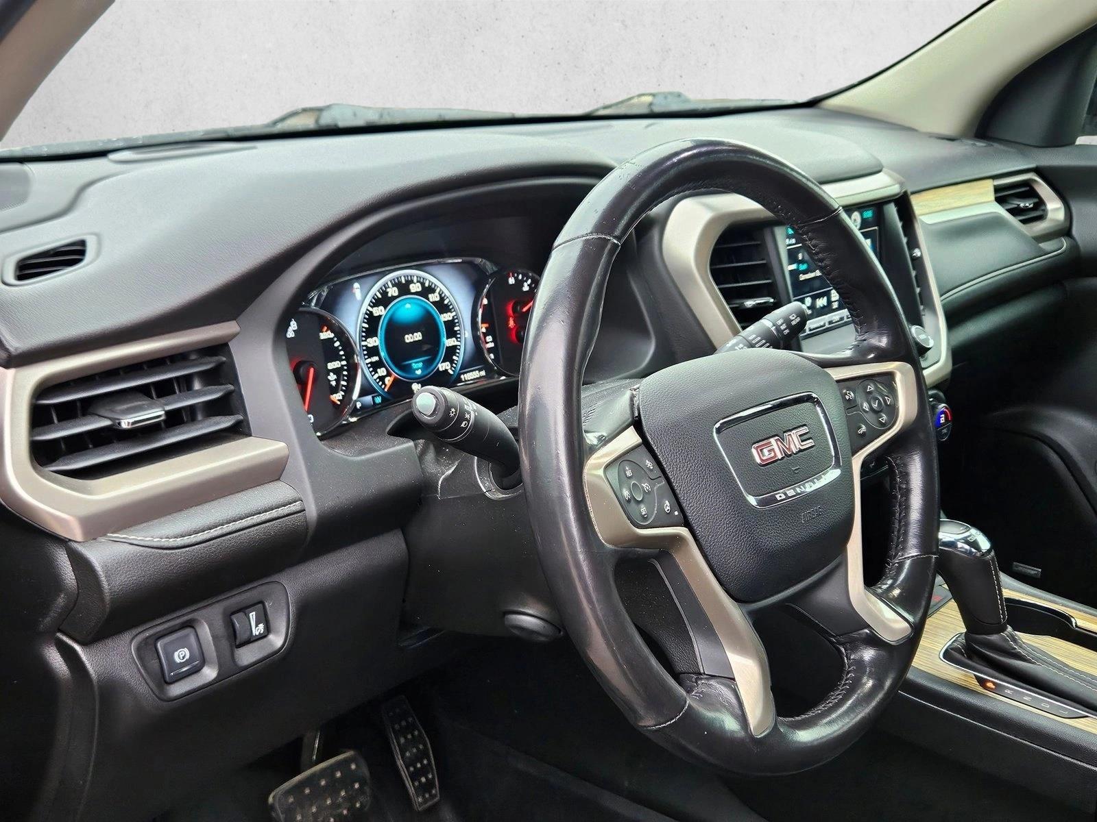 Thumbnail: 2019 GMC Acadia - 3