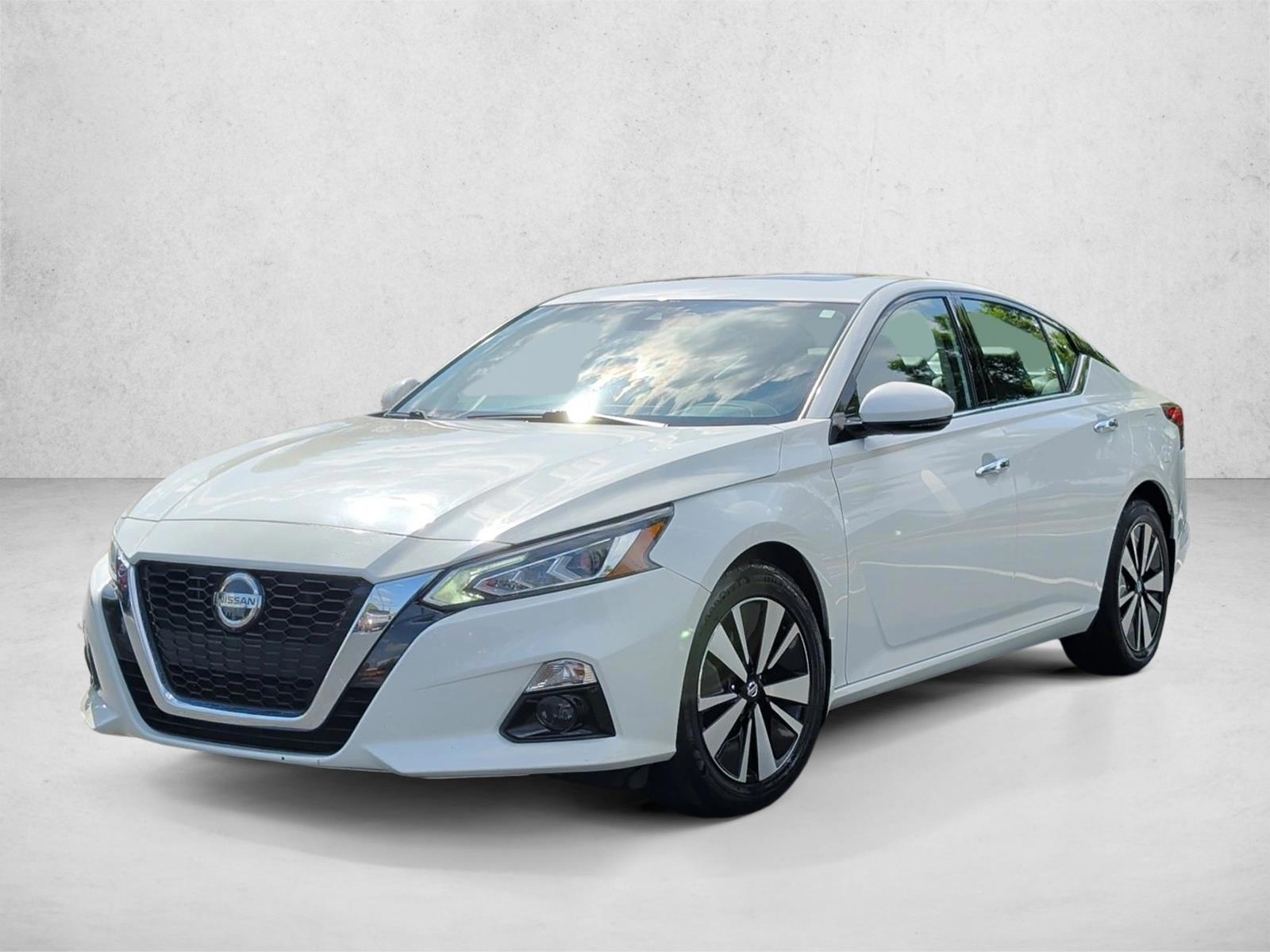 Thumbnail: 2019 Nissan Altima - 1