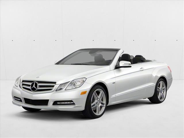 2011 Mercedes-Benz E-Class E350's photo
