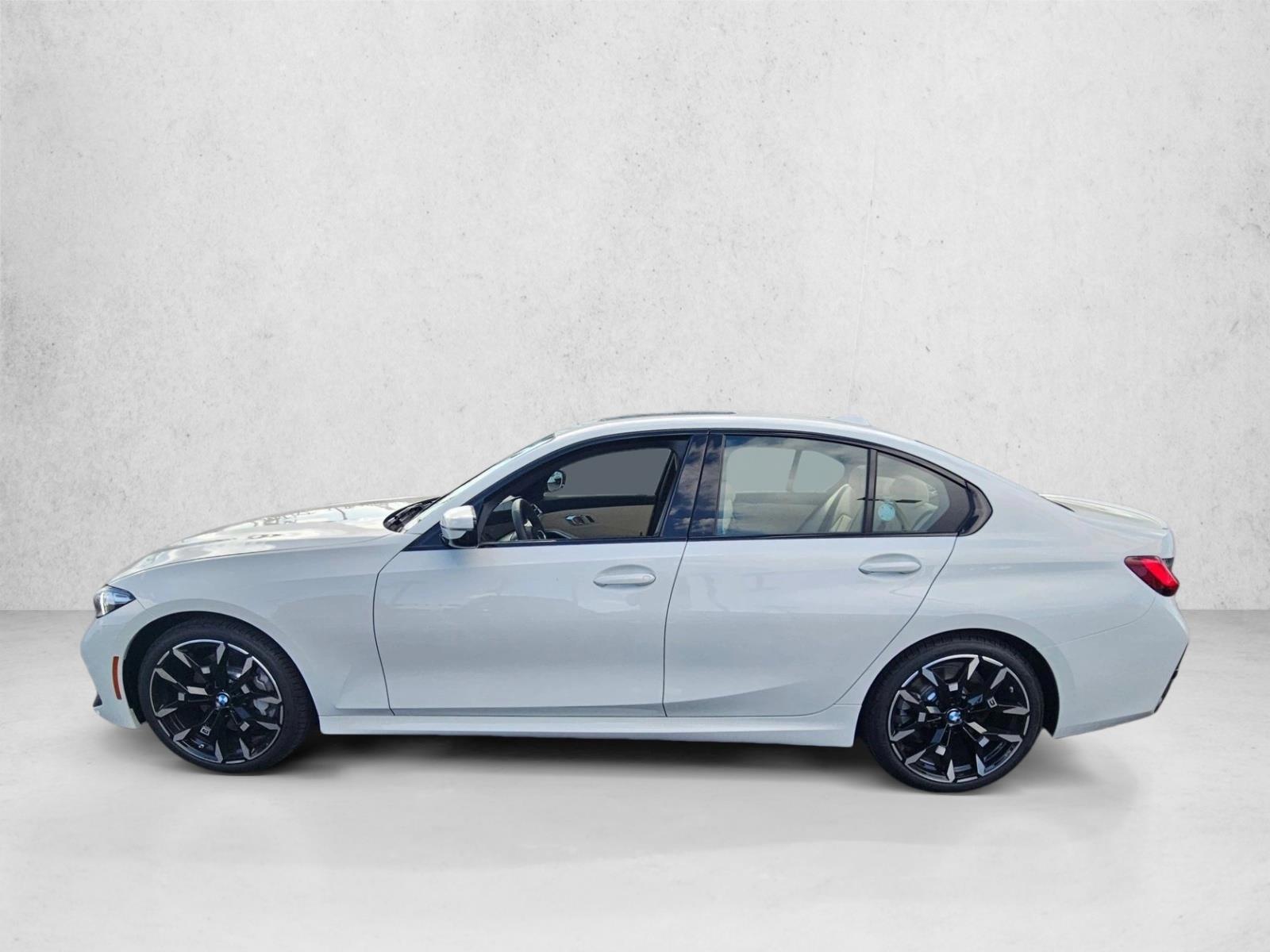 Thumbnail: 2026 BMW 3 Series - 2