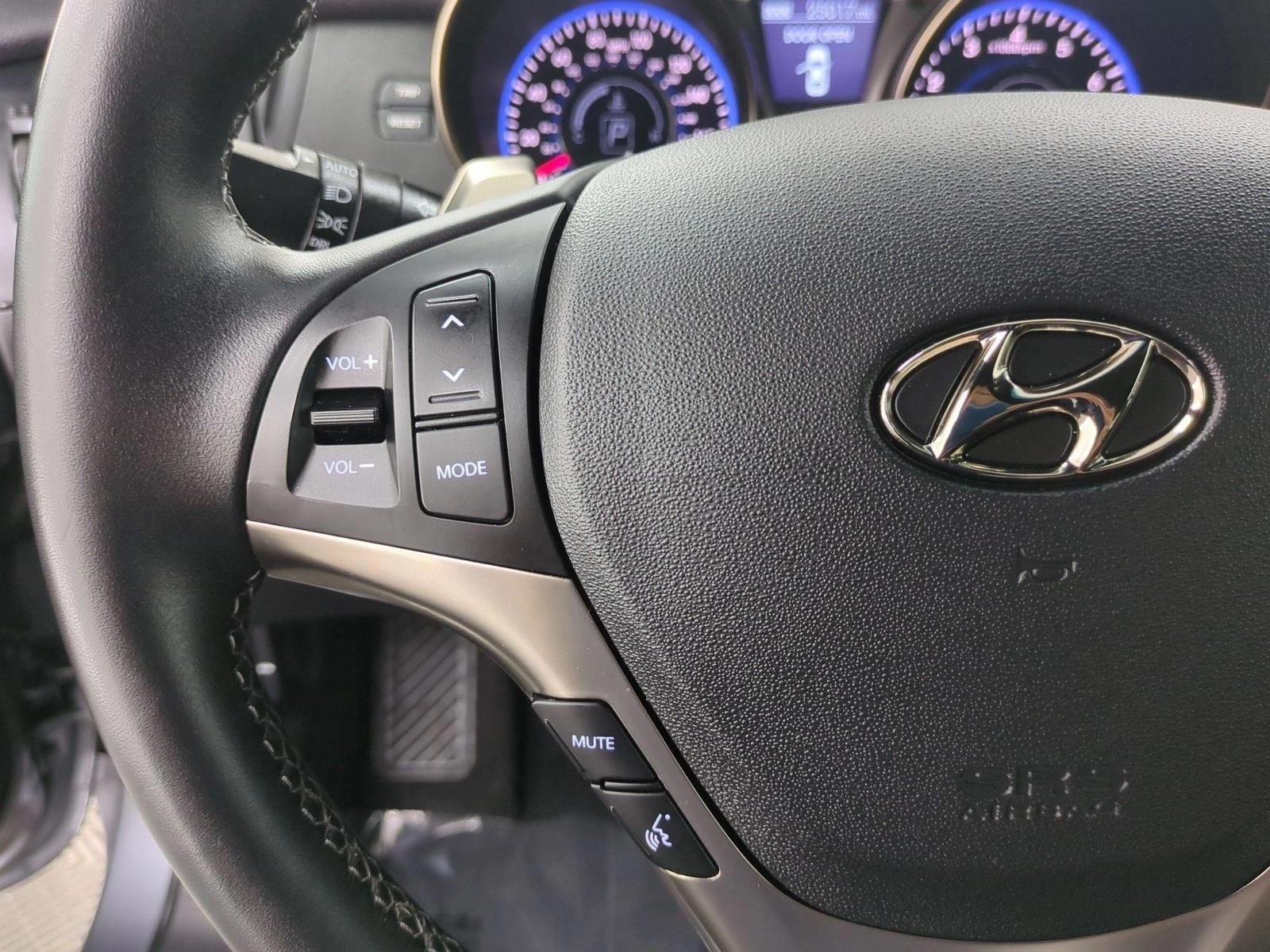 2016 Hyundai Genesis Coupe Base - Photo 29