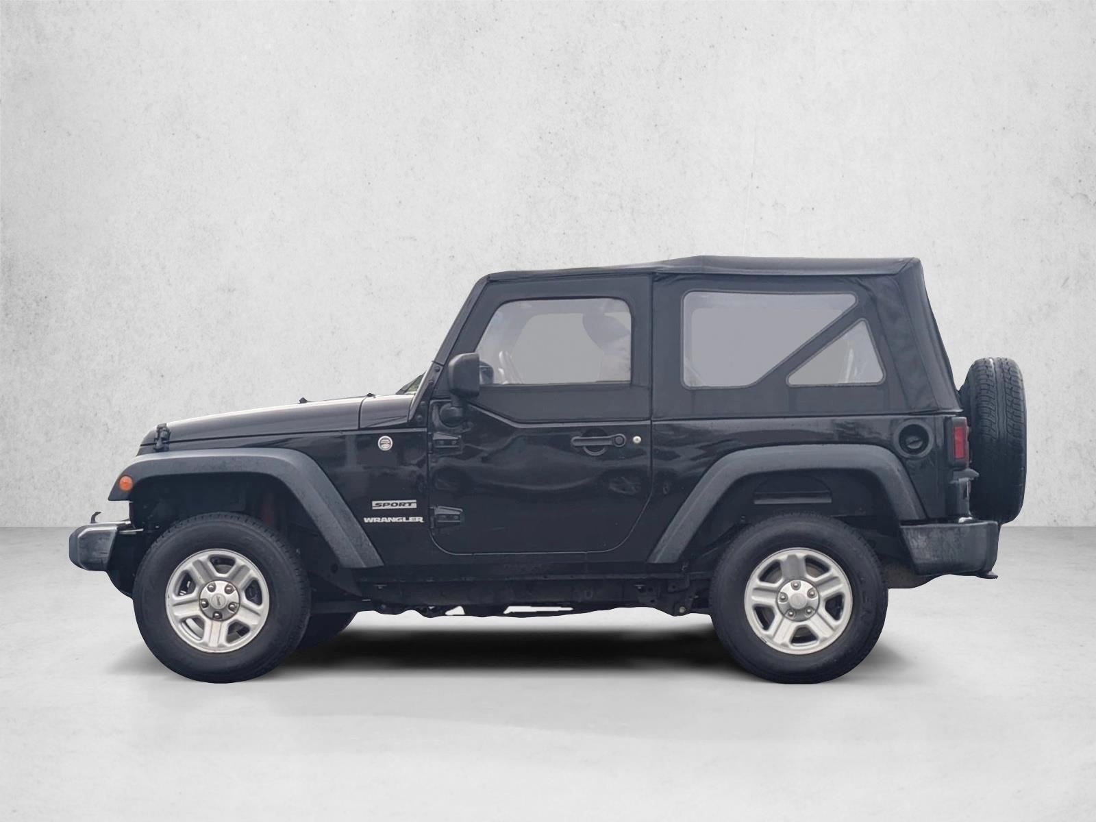 Thumbnail: 2017 Jeep Wrangler - 2