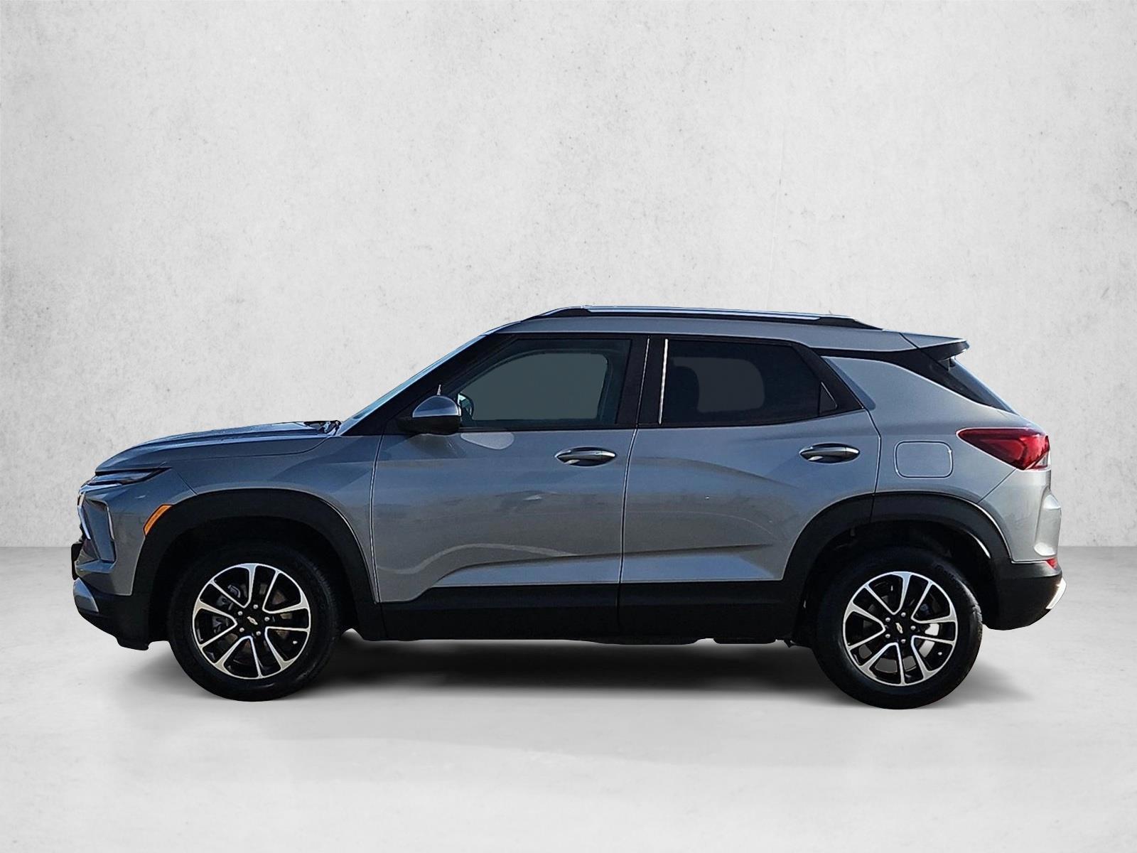 Thumbnail: 2025 Chevrolet TrailBlazer - 2