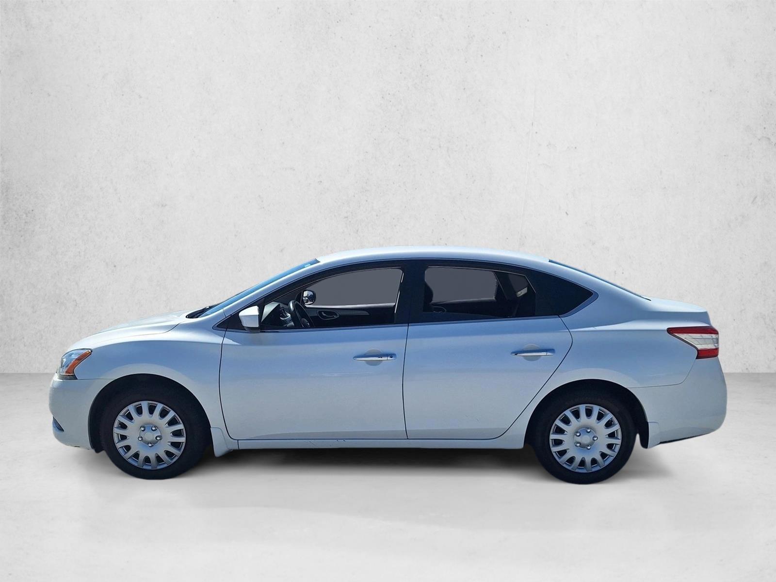 Thumbnail: 2013 Nissan Sentra - 2
