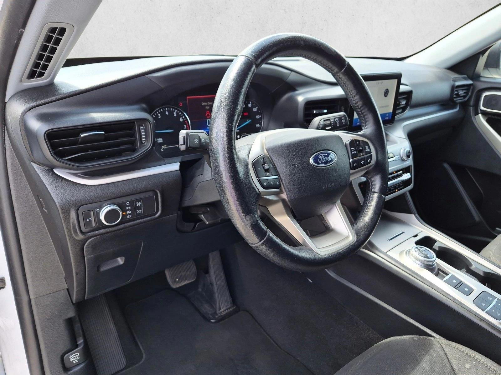 Thumbnail: 2021 Ford Explorer - 3