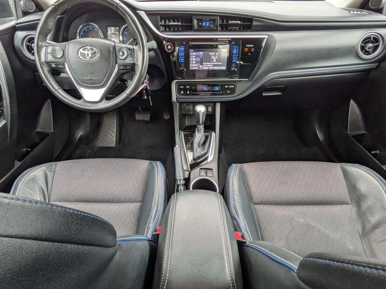 Thumbnail: 2017 Toyota Corolla - 4