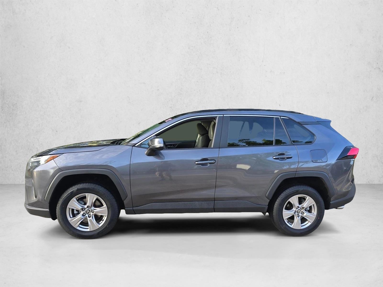 Thumbnail: 2022 Toyota RAV4 - 2