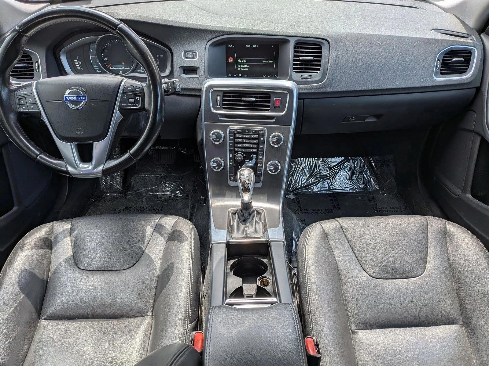 Thumbnail: 2016 Volvo V60 - 3