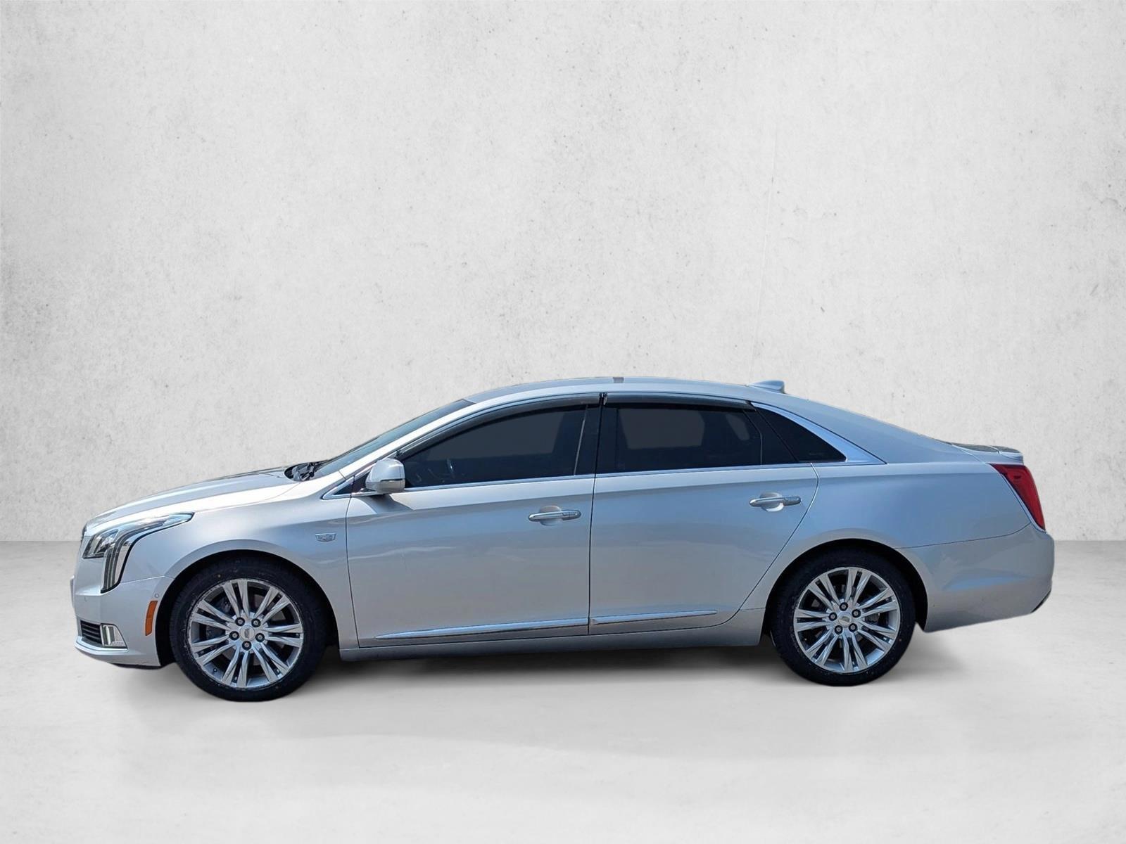 Thumbnail: 2019 Cadillac XTS - 2