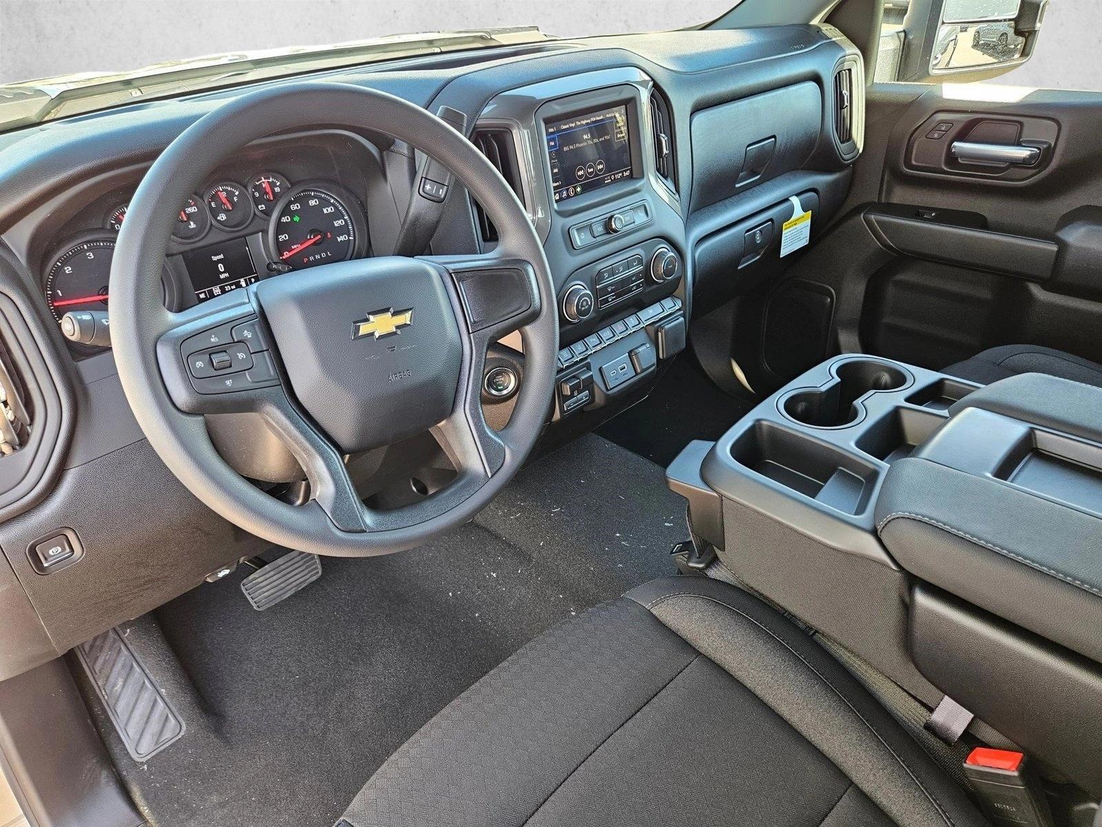 Thumbnail: 2026 Chevrolet Silverado 2500 - 3