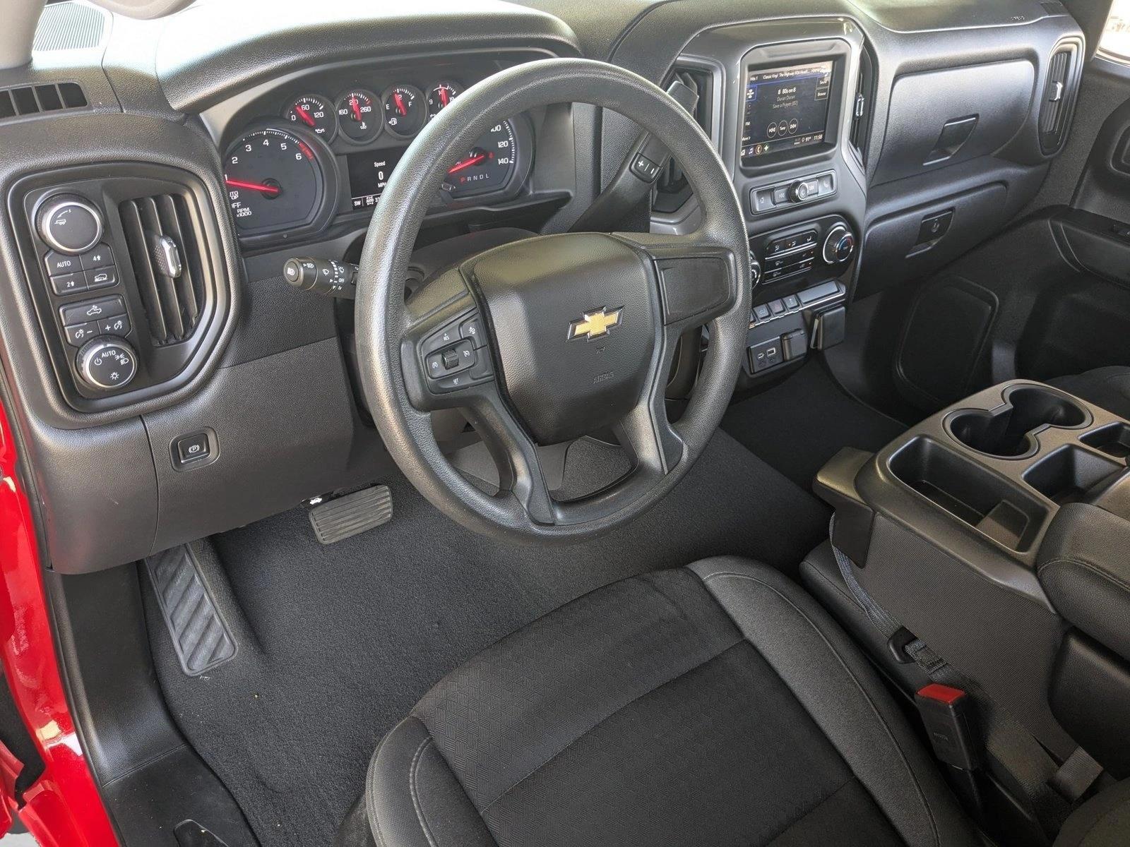 Thumbnail: 2023 Chevrolet Silverado 1500 - 3