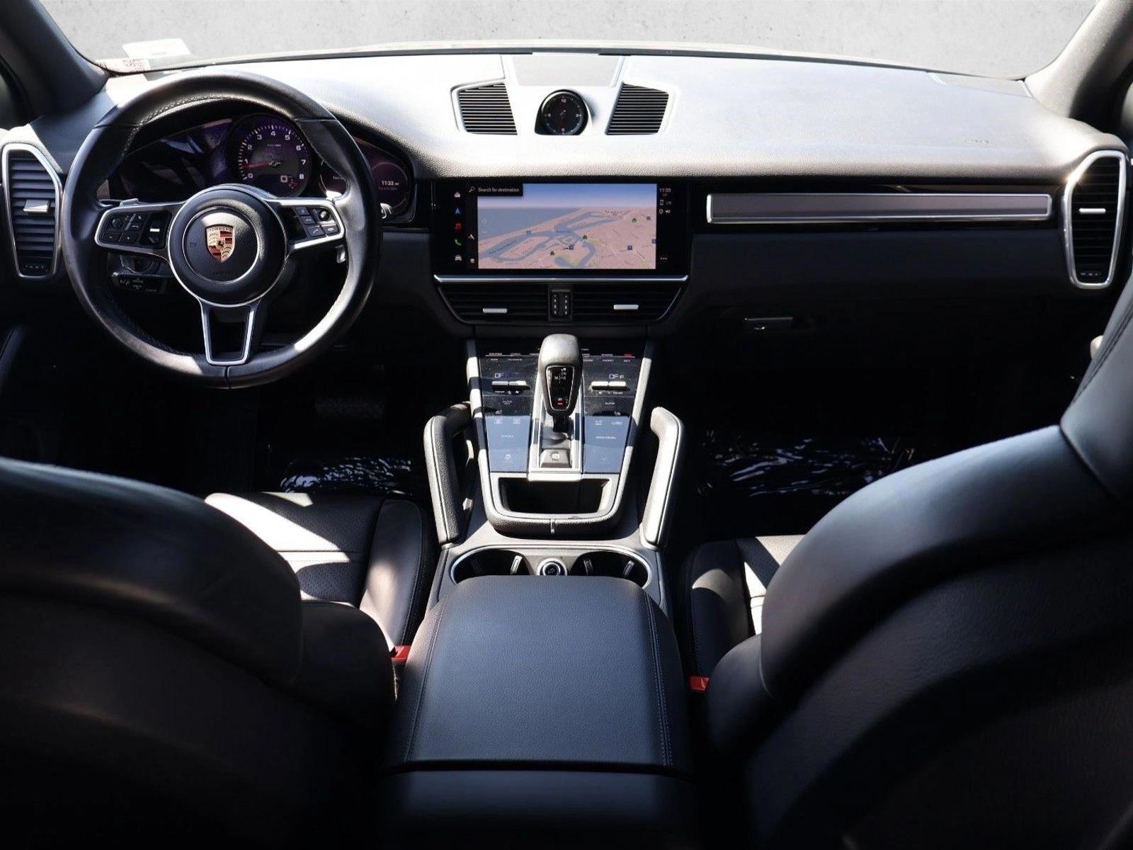 Thumbnail: 2022 Porsche Cayenne - 4
