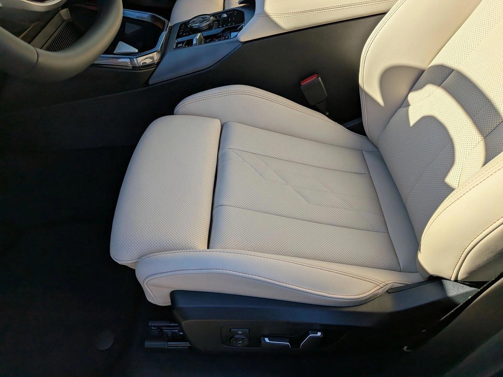 Thumbnail: 2026 BMW X3 - 4
