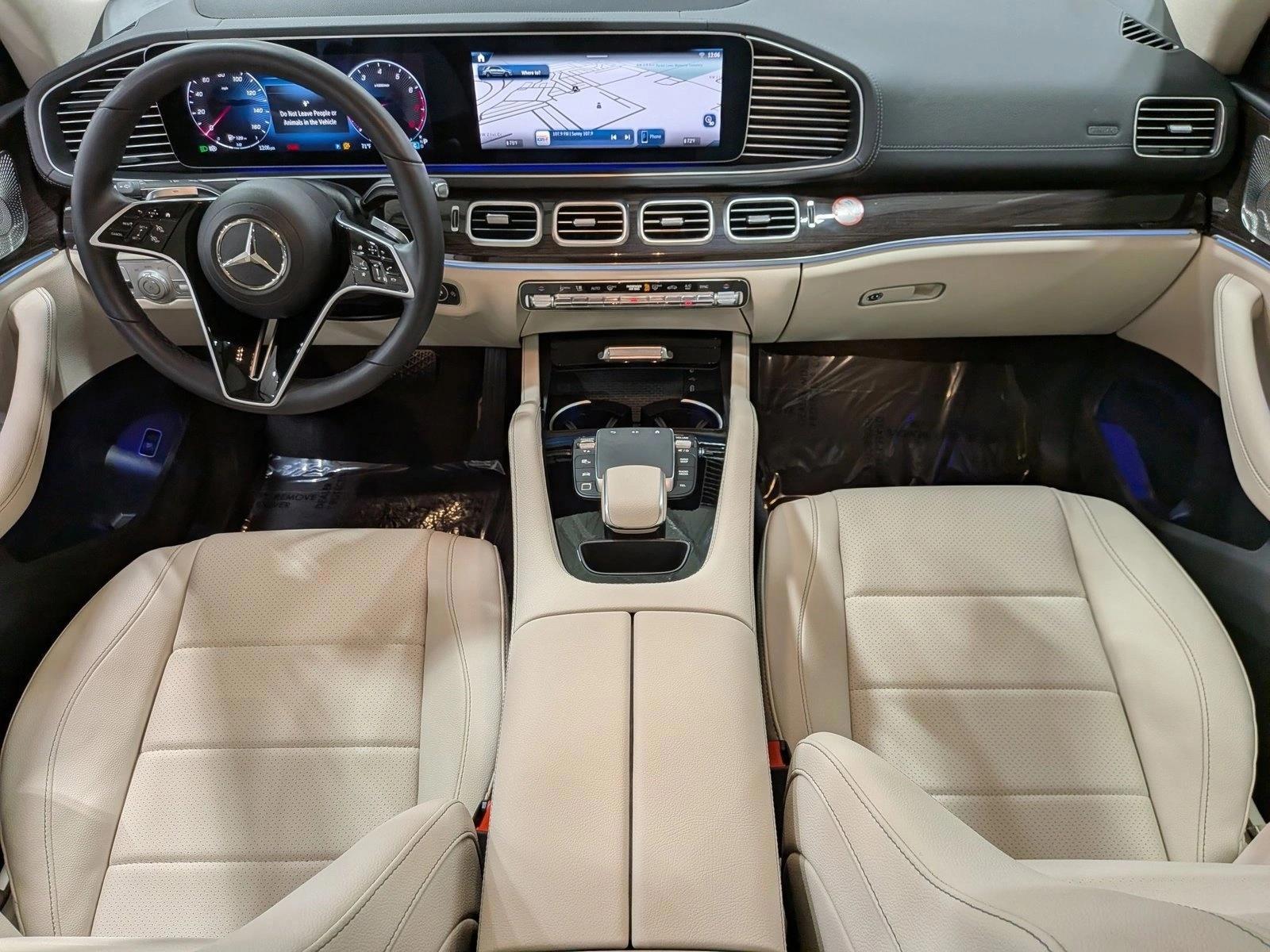 Thumbnail: 2026 Mercedes-Benz GLE - 4