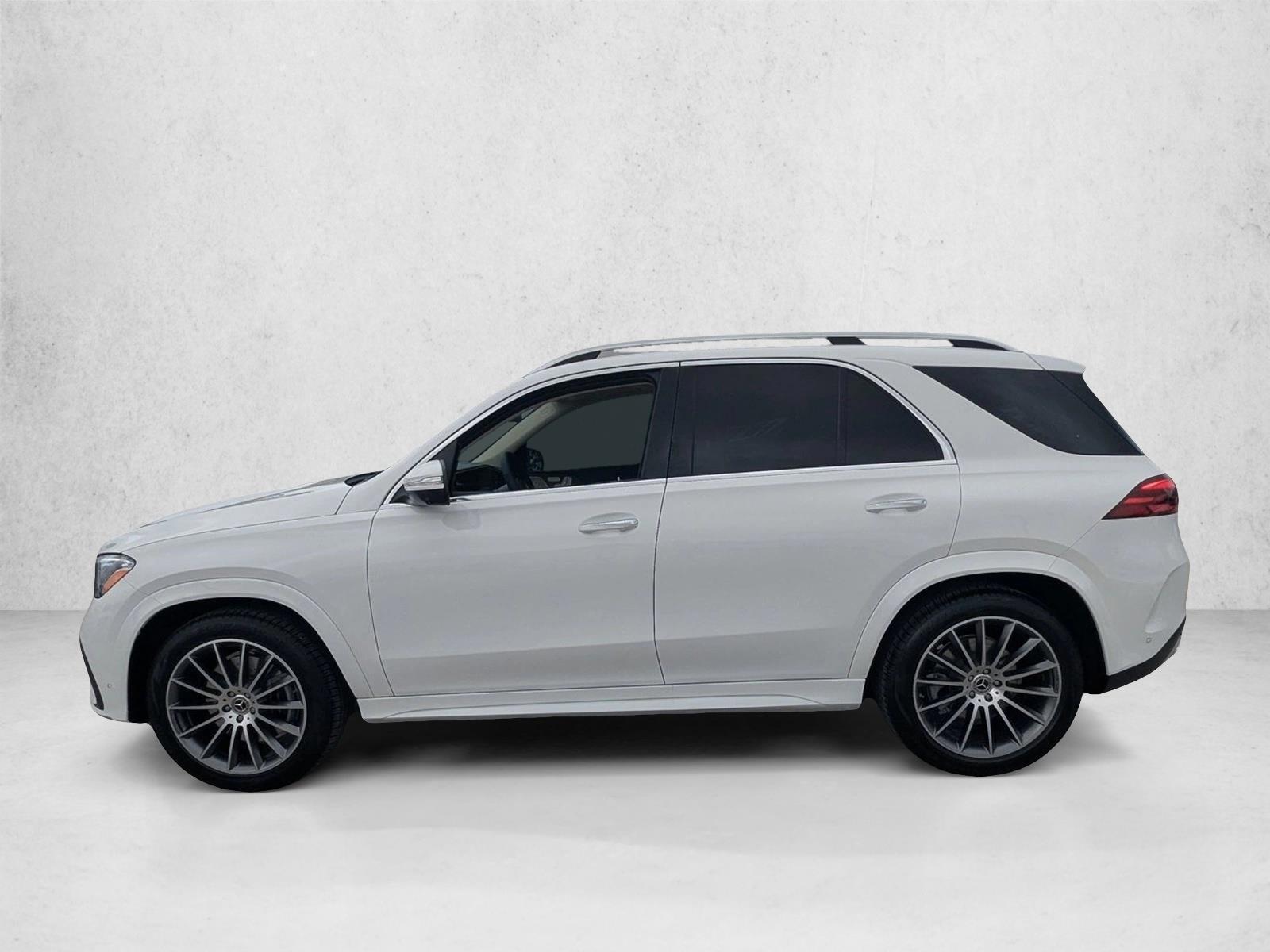 Thumbnail: 2026 Mercedes-Benz GLE - 2
