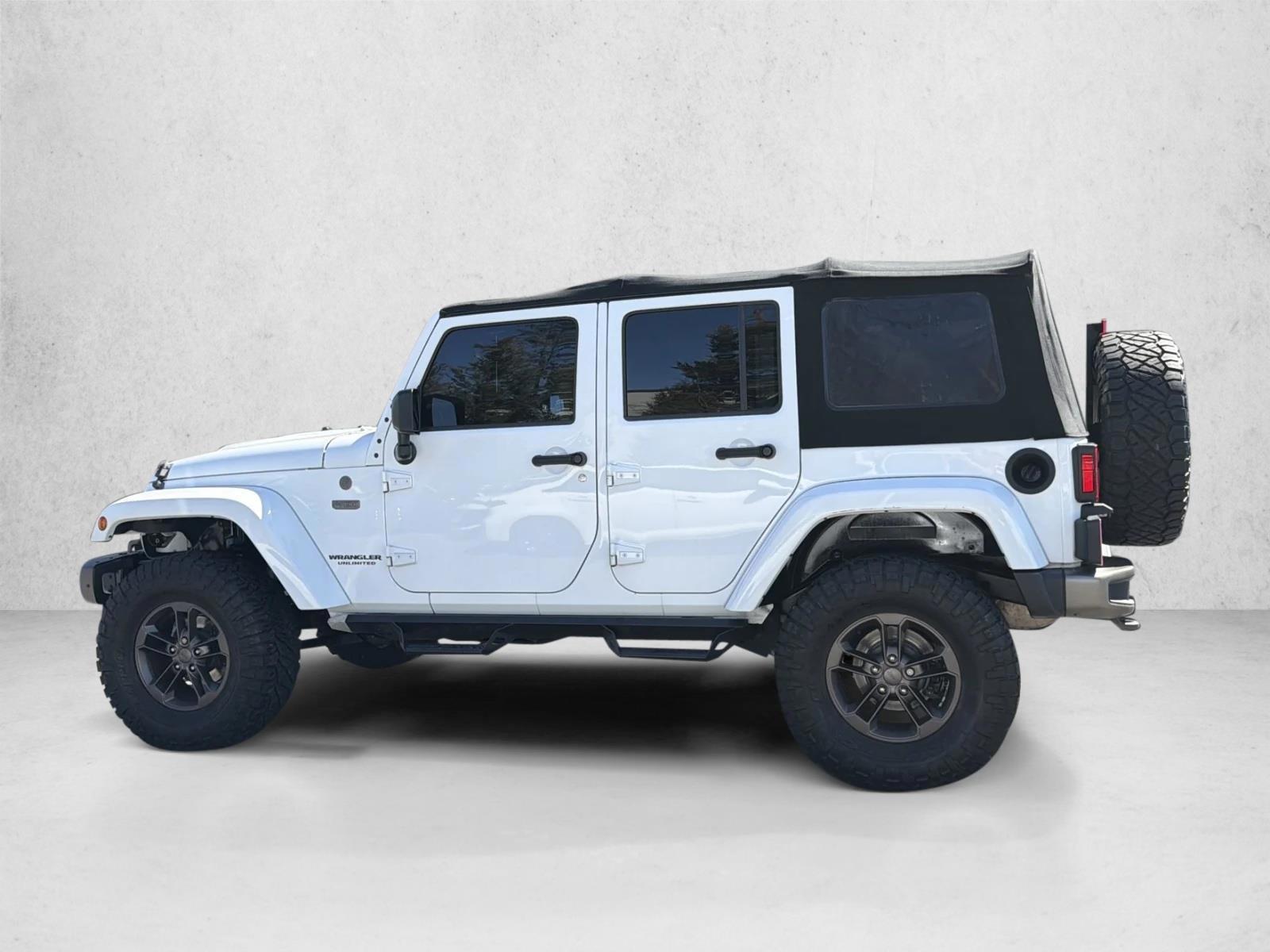 Thumbnail: 2016 Jeep Wrangler - 2