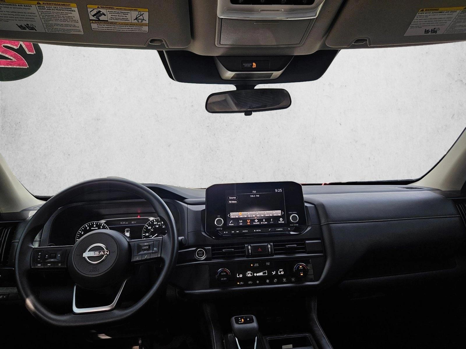 Thumbnail: 2024 Nissan Pathfinder - 2