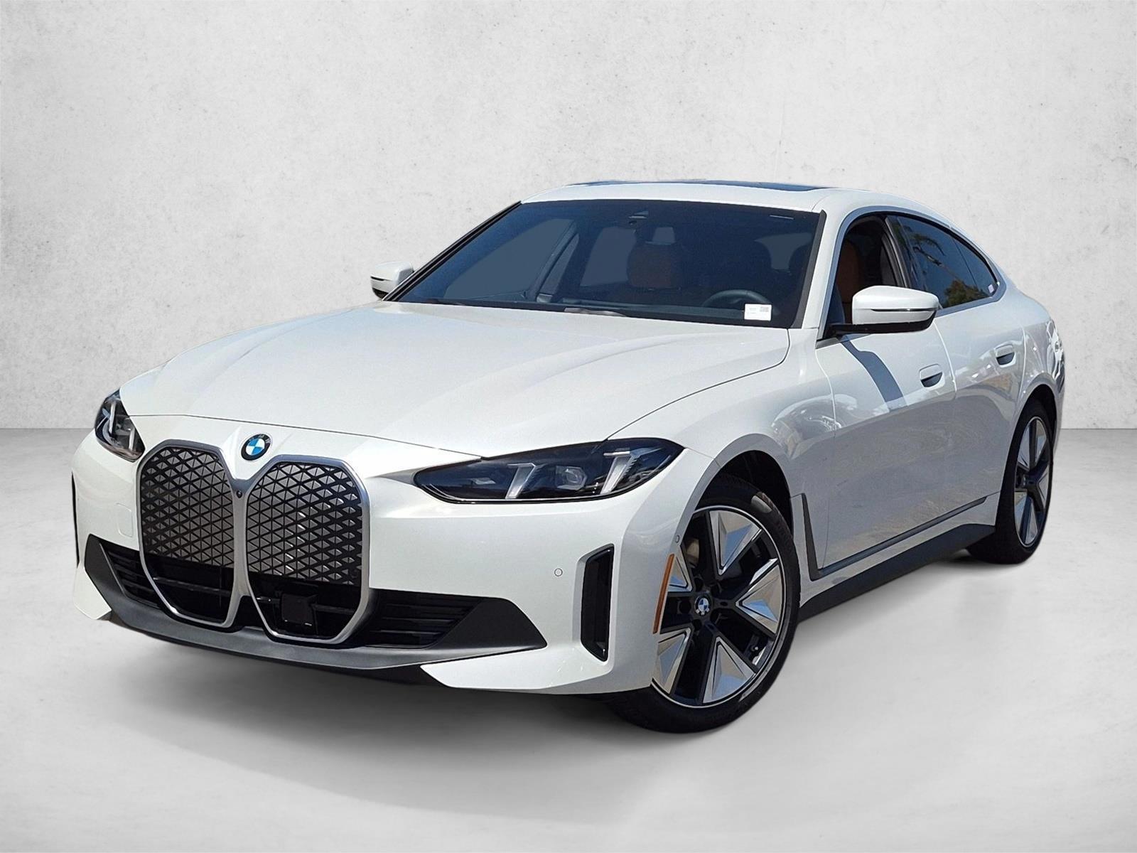 Thumbnail: 2026 BMW i4 - 1