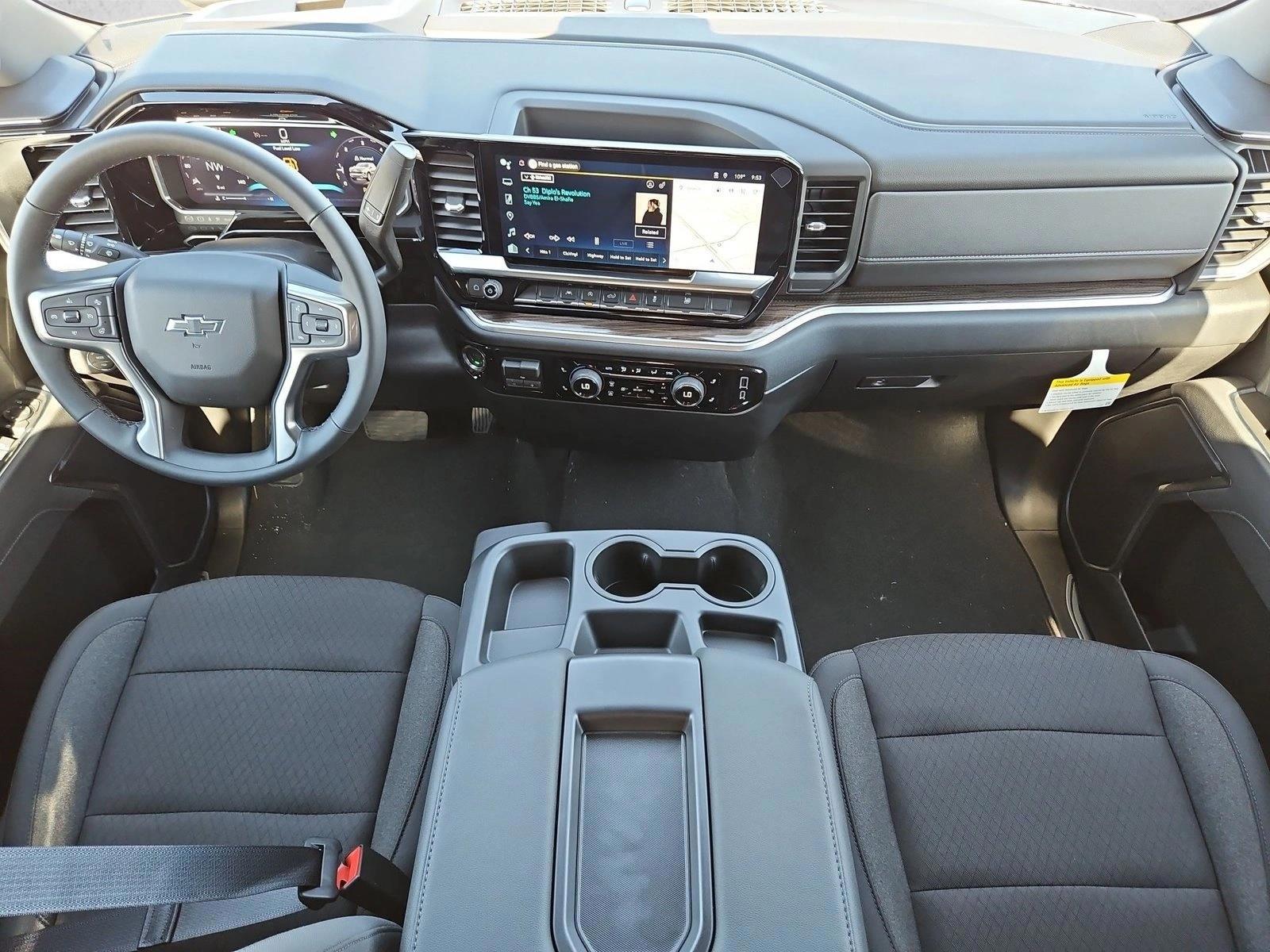 Thumbnail: 2026 Chevrolet Silverado 1500 - 4