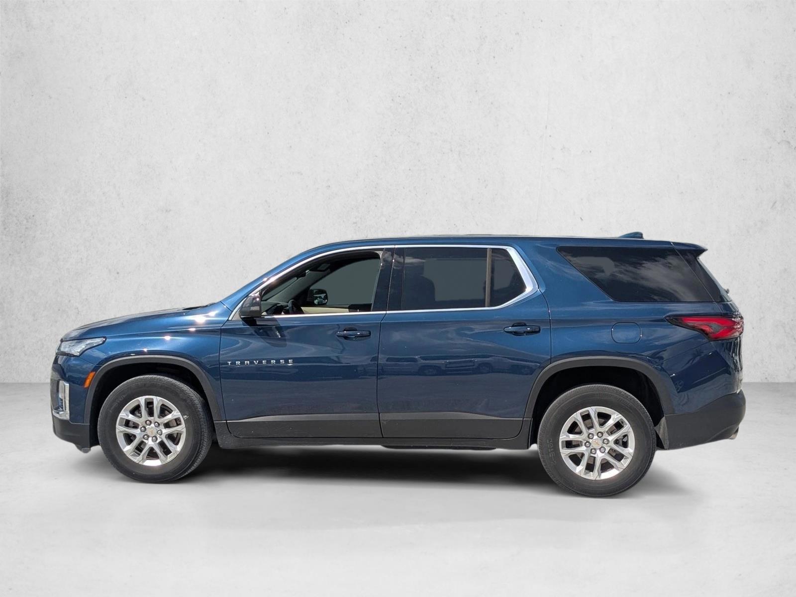 Thumbnail: 2023 Chevrolet Traverse - 2