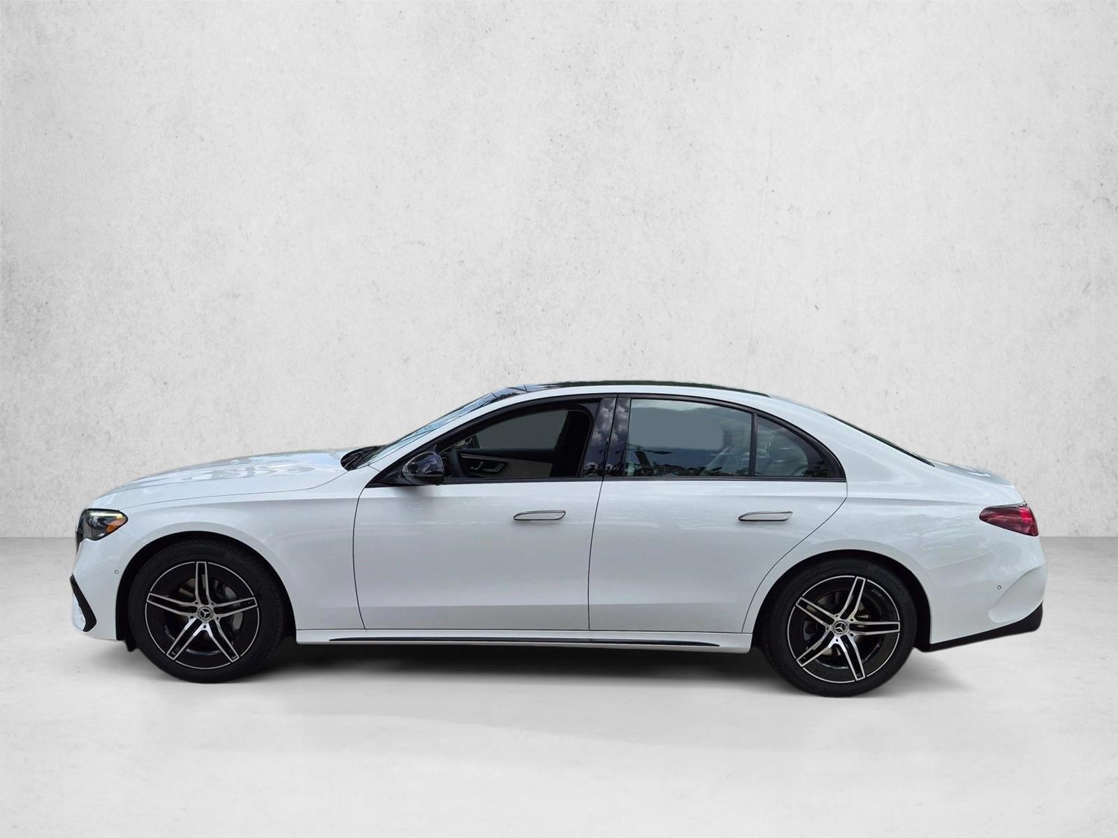Thumbnail: 2027 Mercedes-Benz E-Class - 2