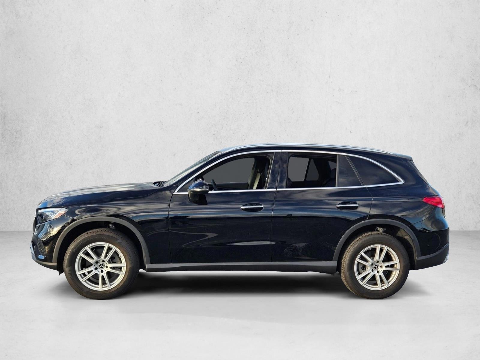 Thumbnail: 2025 Mercedes-Benz GLC - 2