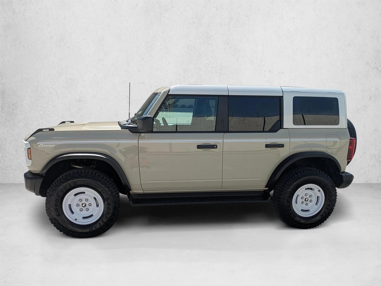 Thumbnail: 2026 Ford Bronco - 2