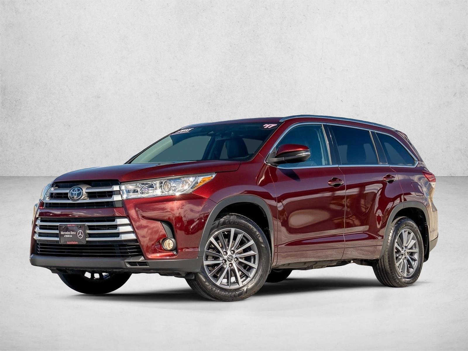 Thumbnail: 2017 Toyota Highlander - 1