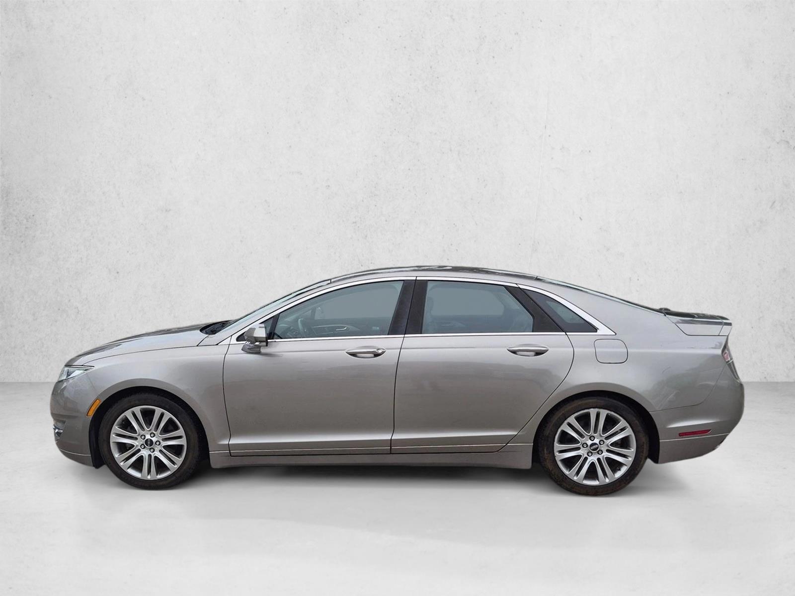 Thumbnail: 2015 Lincoln MKZ - 2