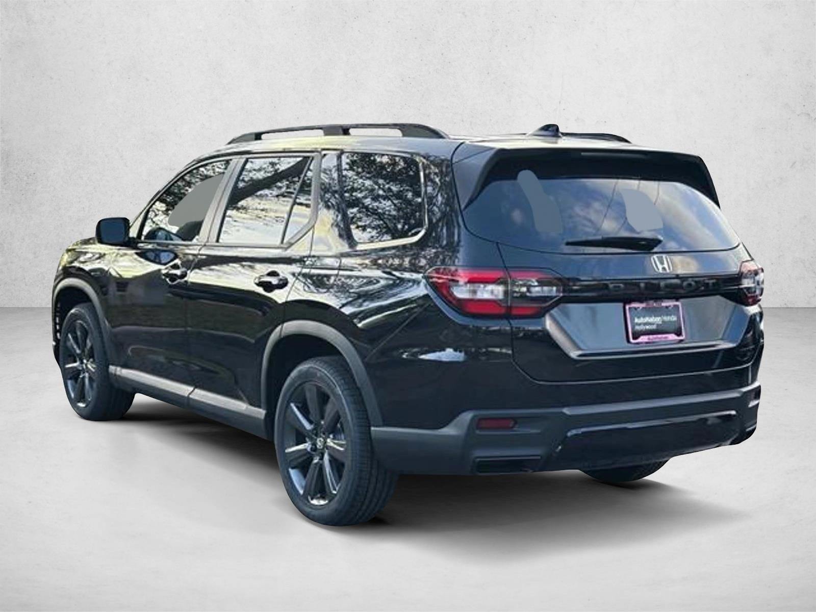 Thumbnail: 2026 Honda Pilot - 3