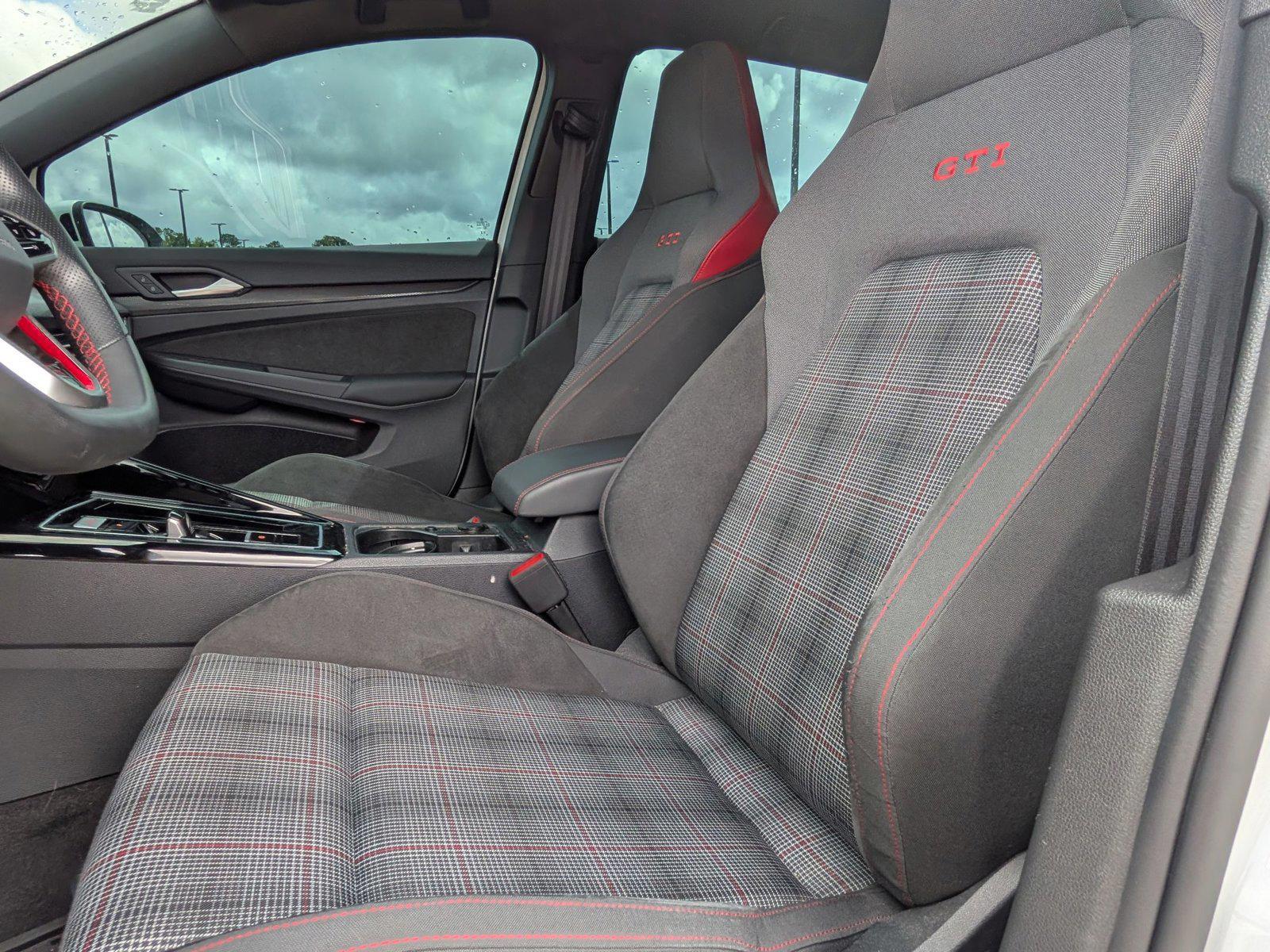 2024 Volkswagen Golf GTI 9