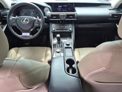 2018 Lexus IS