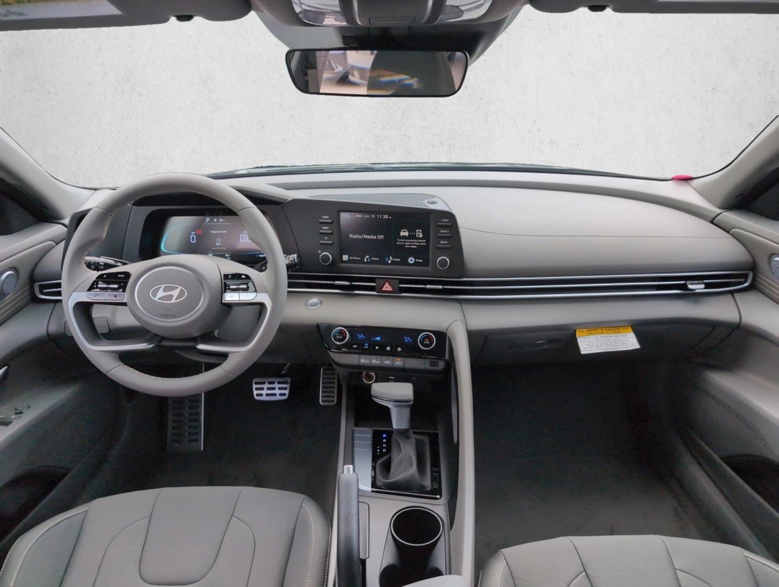 Thumbnail: 2026 Hyundai Elantra - 4