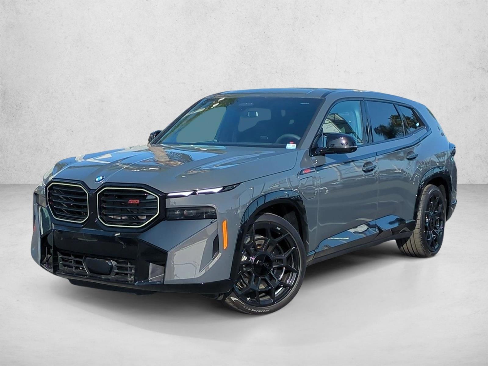 Thumbnail: 2026 BMW XM - 1