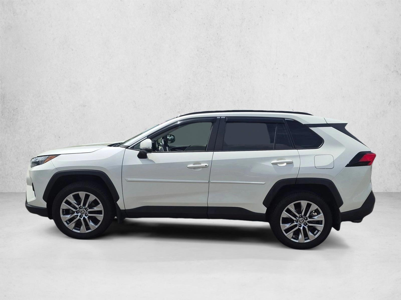 Thumbnail: 2022 Toyota RAV4 - 2
