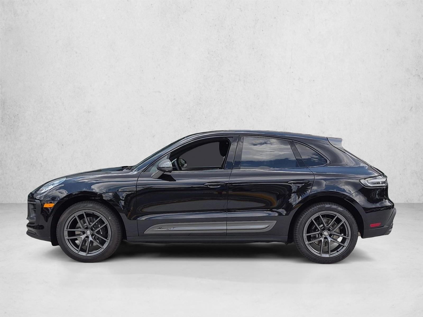 Thumbnail: 2026 Porsche Macan - 2