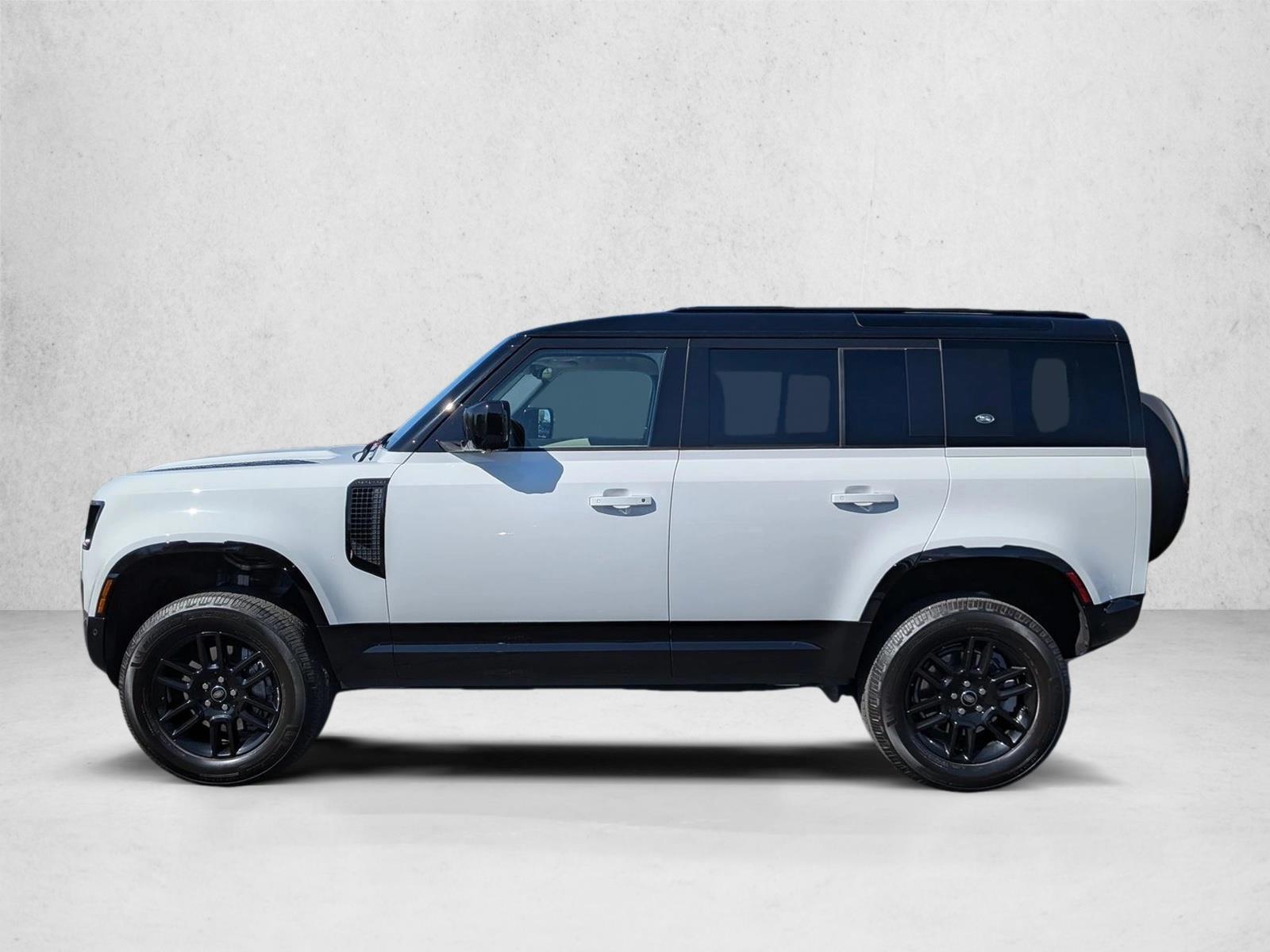 Thumbnail: 2023 Land Rover Defender - 2