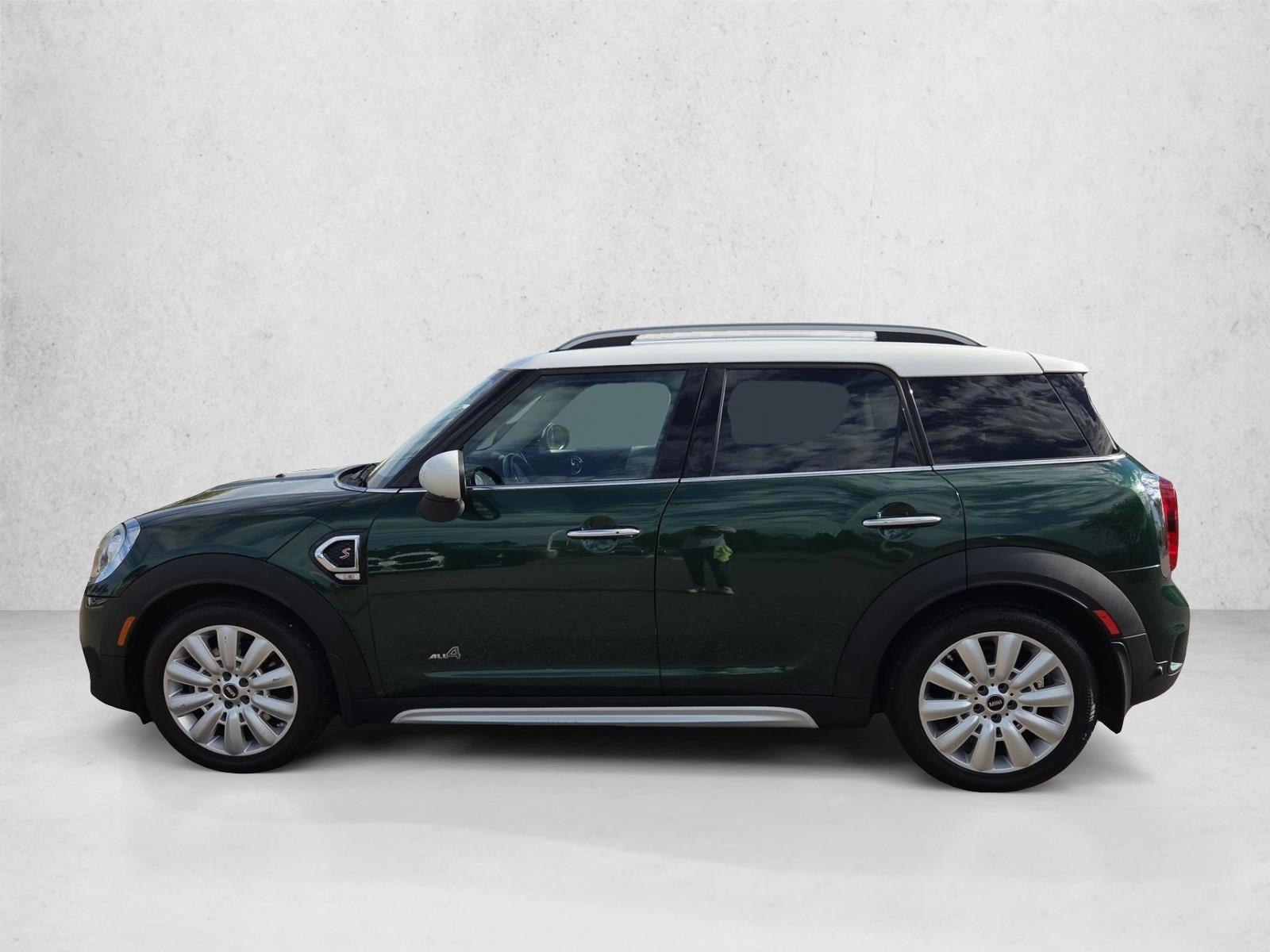 Thumbnail: 2017 MINI Cooper Countryman - 2