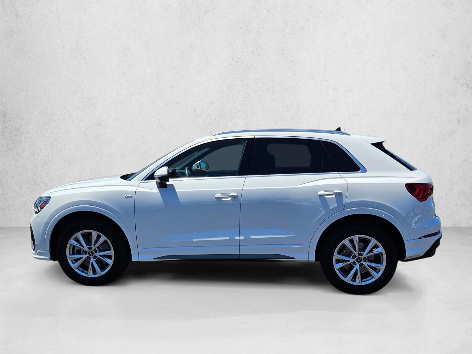 Thumbnail: 2025 Audi Q3 - 2
